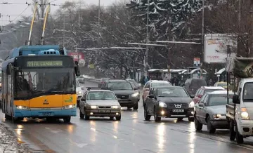 Подготвят София за студа и снега
