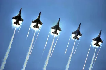 Отбелязват в Пловдив празника на авиацията 