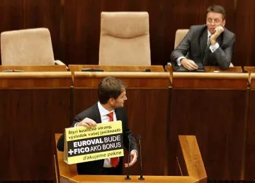 Парламентът на Словакия вече е "за" разширяването на еврофонда