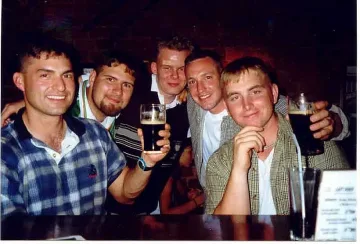 Британците бачкат и пият най-много в Европа