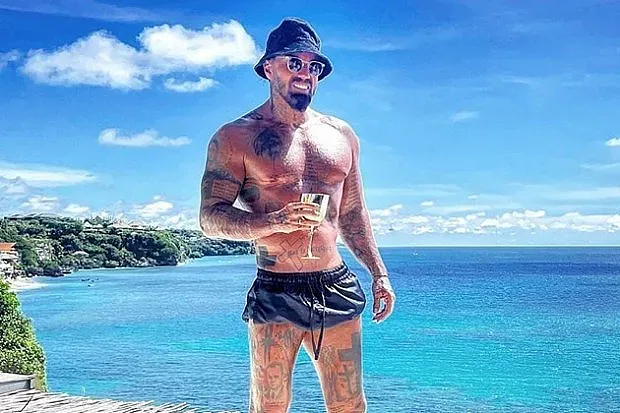 Благо Джизъса подлуди народа! Какво изтърси