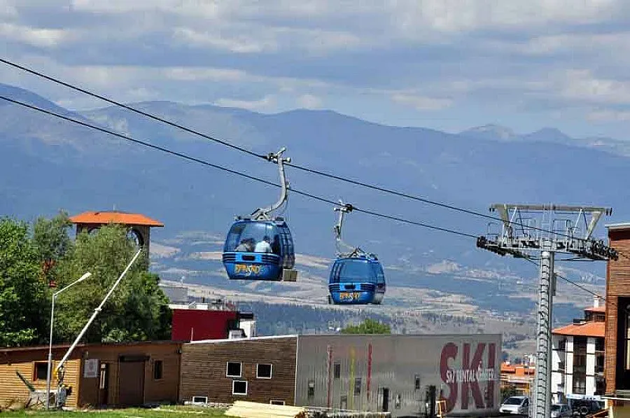 Банскалии скочиха на ЮНЕСКО