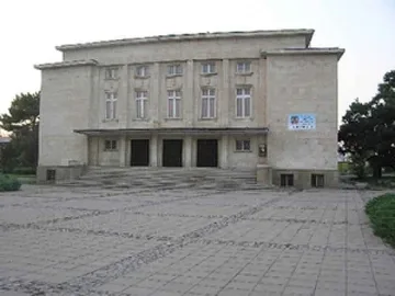 Прокуратурата погна бивша театрална директорка