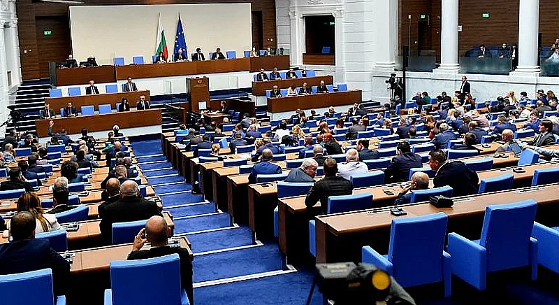 Ето кои депутати на ДПС подкрепиха Росен Желязков за премиер