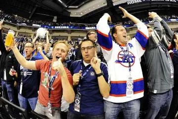 Монреал удари Уинипег с 5:1 за "добре дошъл" в НХЛ