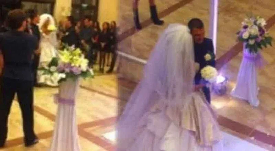 Валери и Николета с икона от националите