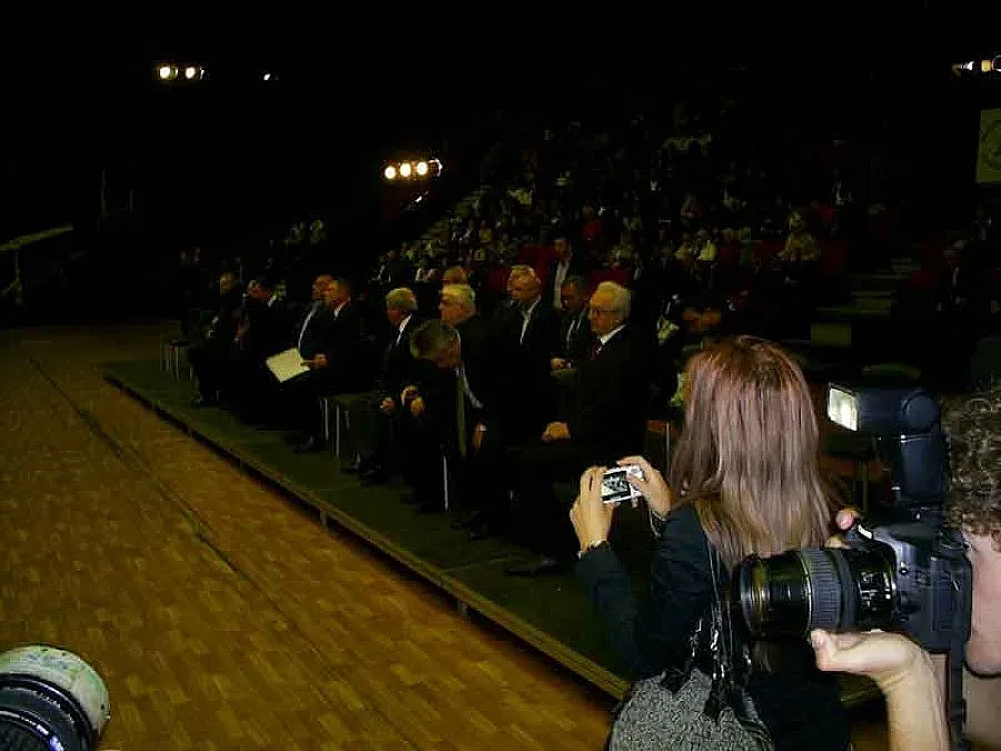 През 2020 година 36 % от българите ще са висшисти