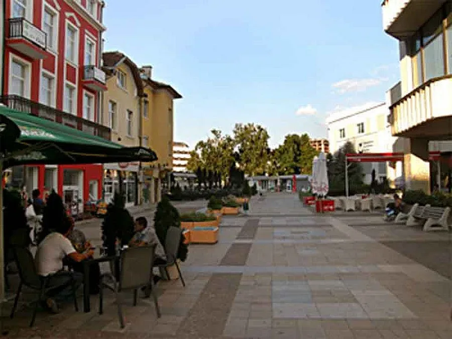 Зам. министър разкрива далаверите в Галевград