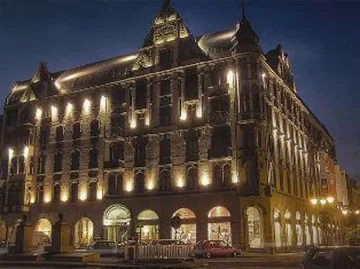 Бомба в избирателна секция в Полша 