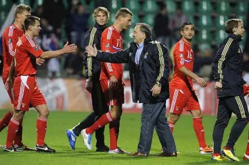 7 чакат жребия, а 5 - последния кръг