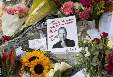 Осмина се борят за наследството на Стив