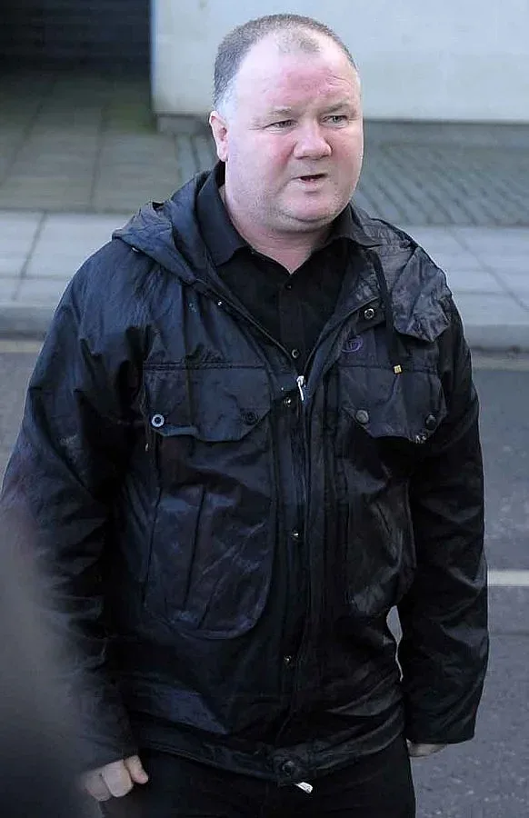 Закопчаха бащата на Рууни за черно тото