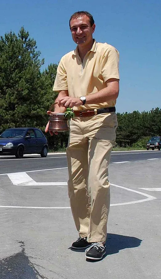 Ванга кръстила и благословила Гуцанов