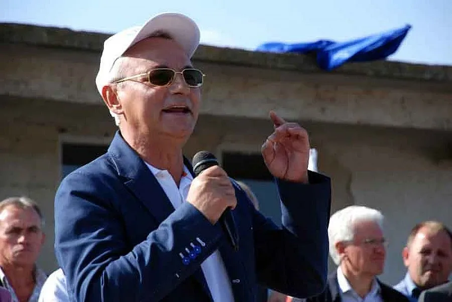 Подариха кобилица на балансьора Доган