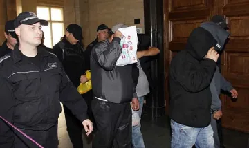 Протест срещу пускането 17-те полицаи от "Палките-2"