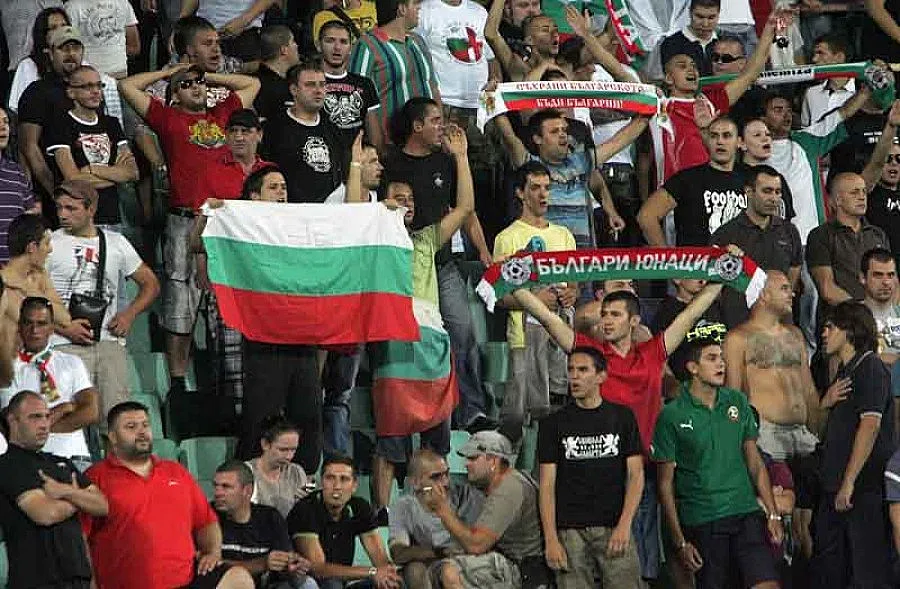 УЕФА ни разследва за расизъм