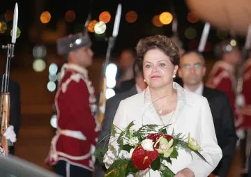 Брюксел забави Дилма с час