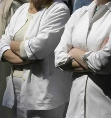 Шпионски войни тресат болница