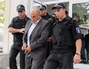 Цар Киро остава в ареста, внукът му с обвинение