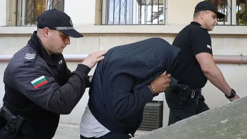 Закопчаха най-наглия престъпник у нас след кражба на диамантен пръстен