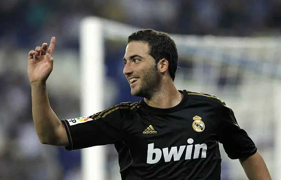 Лидерът "Барса" бие последния с 1:0