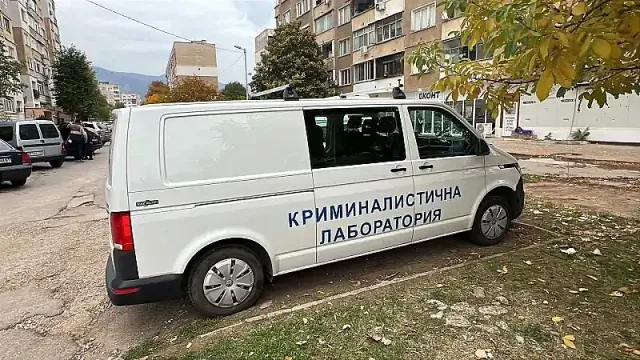 Ужасяващо самоубийство. Враца на нокти
