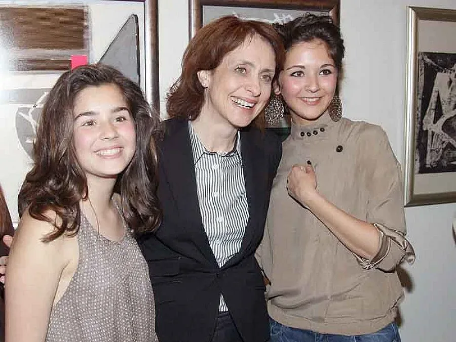 Ограбиха Надежда Нейнски