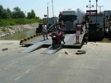 Румънци купуват BG адрес за 300 евро