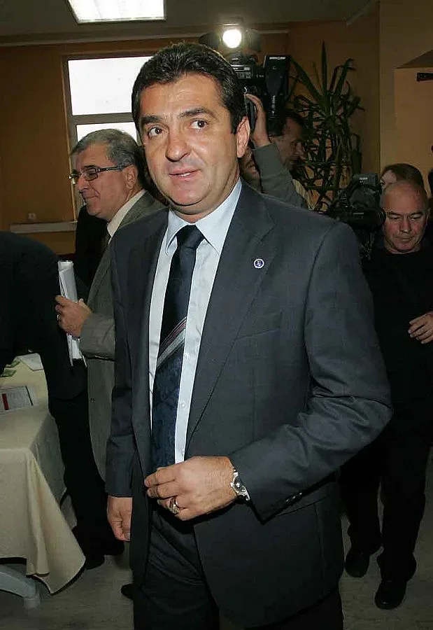 Гигов си даде 24 часа отсрочка за оставките