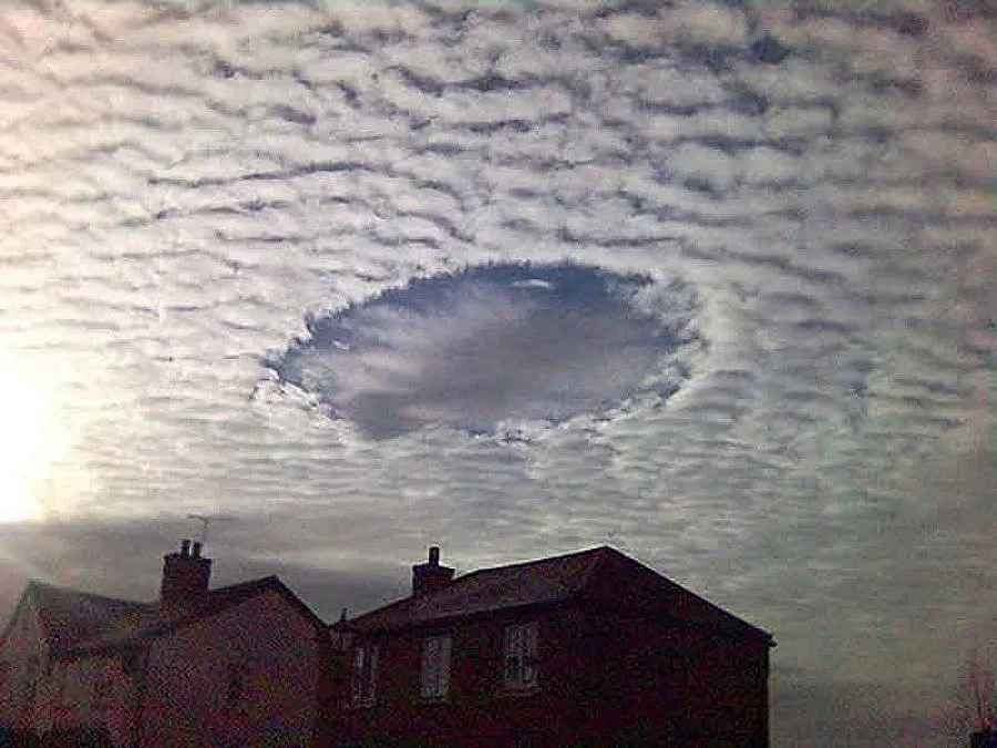 Озонова дупка като 5 Германии зейнала през пролетта