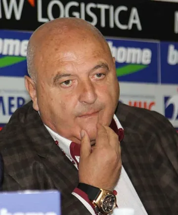 Букмейкър ни топи за 7 уредени мача