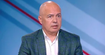 Пожарът в БСП се разраства! Опасност за събора на Бузлуджа
