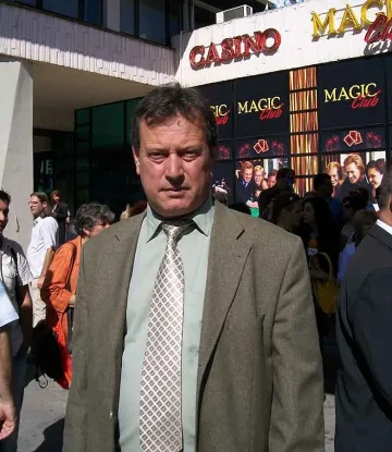 Само един атакува кметството в Шипка