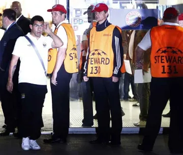 Вирус "Тевес" удари Манчестър Сити