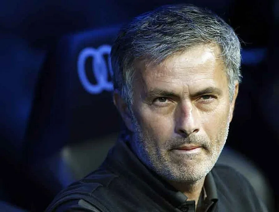 Жозе Моуриньо извади нож на УЕФА