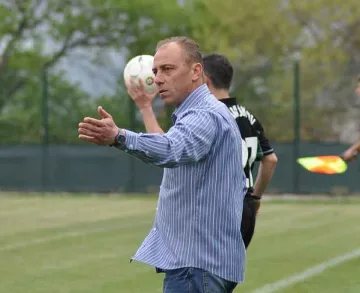 Новите шефове пак не пуснаха Илиан Илиев 