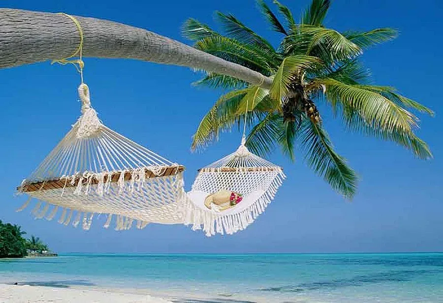 Пътуваме по-често в чужбина, но в командировка