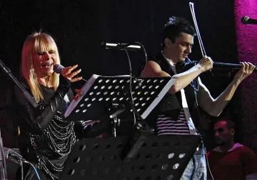 Лили обра овациите на соцконцерт в Пловдив