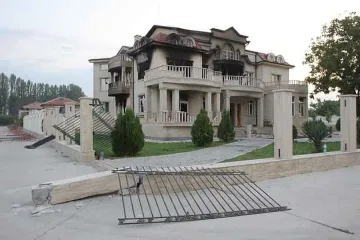 Цар Киро на мушката на НАП и ВКП от началото на септември 