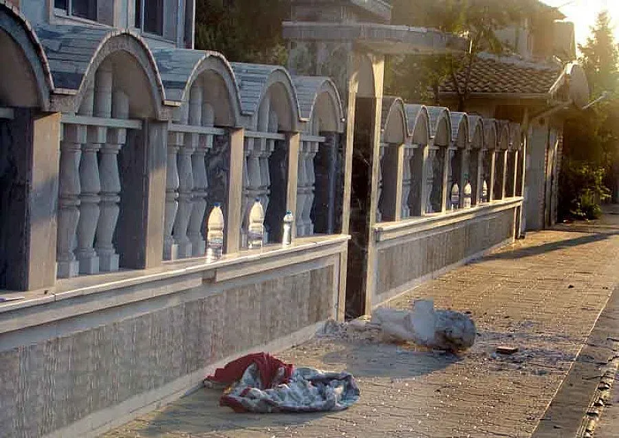 Хиляди скърбят в нета за убития Ангел Петров