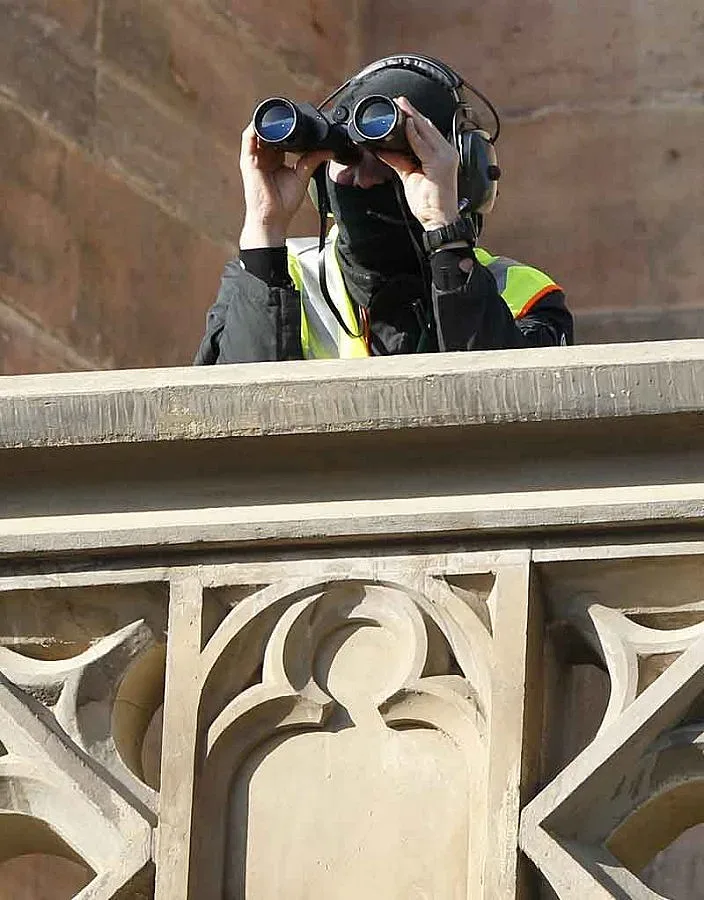 Стрелба в Ерфурт преди папска меса 