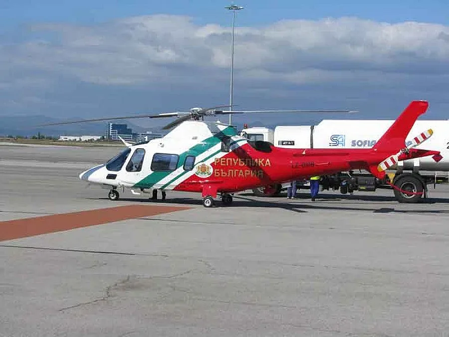 Бойко прати хеликоптер да спасява жена в планината