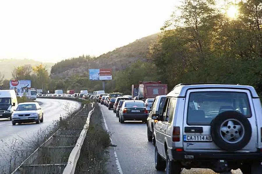 Юруш към Гърция