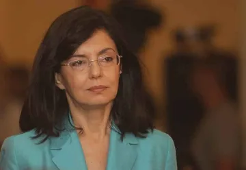 Кунева: Не са ме обиждали на партиец