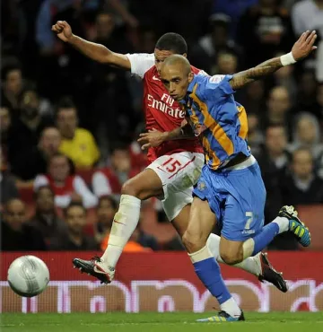 "Астън Вила" и "Тотнъм" аут от "Карлинг Къп"