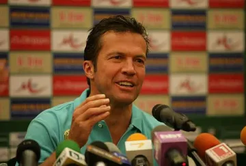 Матеус се натиска за Хамбургер и Австрия