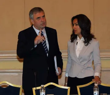 Калфин скочи срещу златодобива