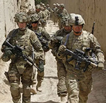 Зелена светлина за гейовете в армията