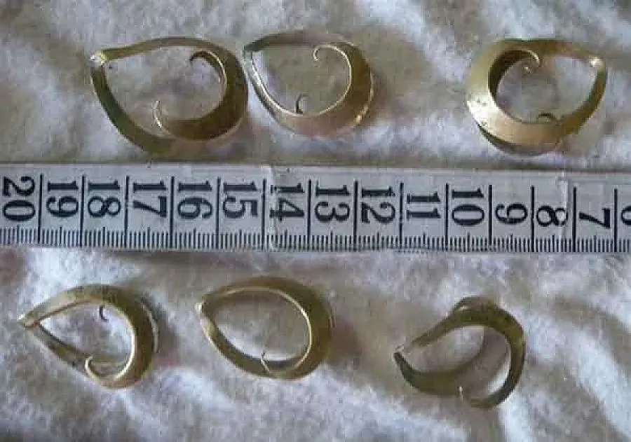 Иманяр дари гърне със злато на музей