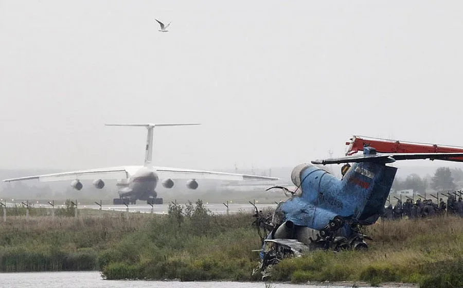 Медведев закрива опасни авиокомпании